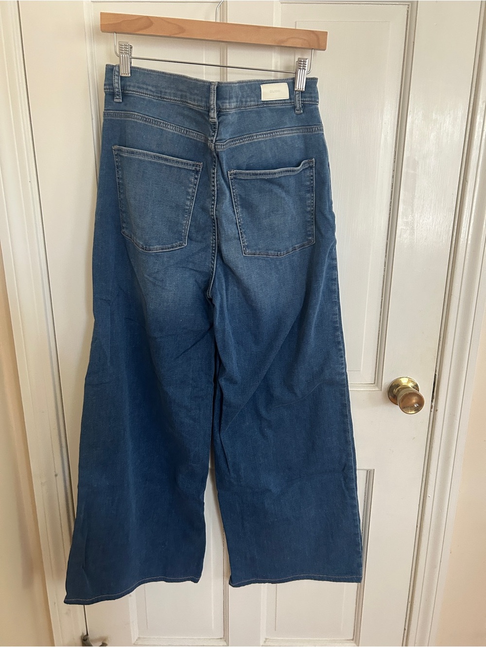 DL1961 Size 30 Hepburn Wide Leg High Rise Ankle Jeans - Picture 2 of 5